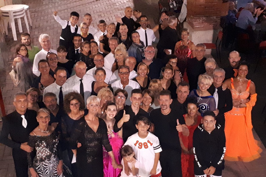 Balli di gruppo